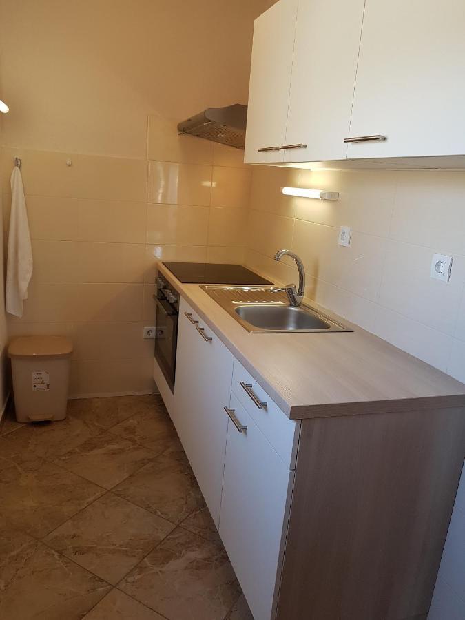 Family Friendly Seaside Apartments Kanica, Rogoznica - 12895 外观 照片